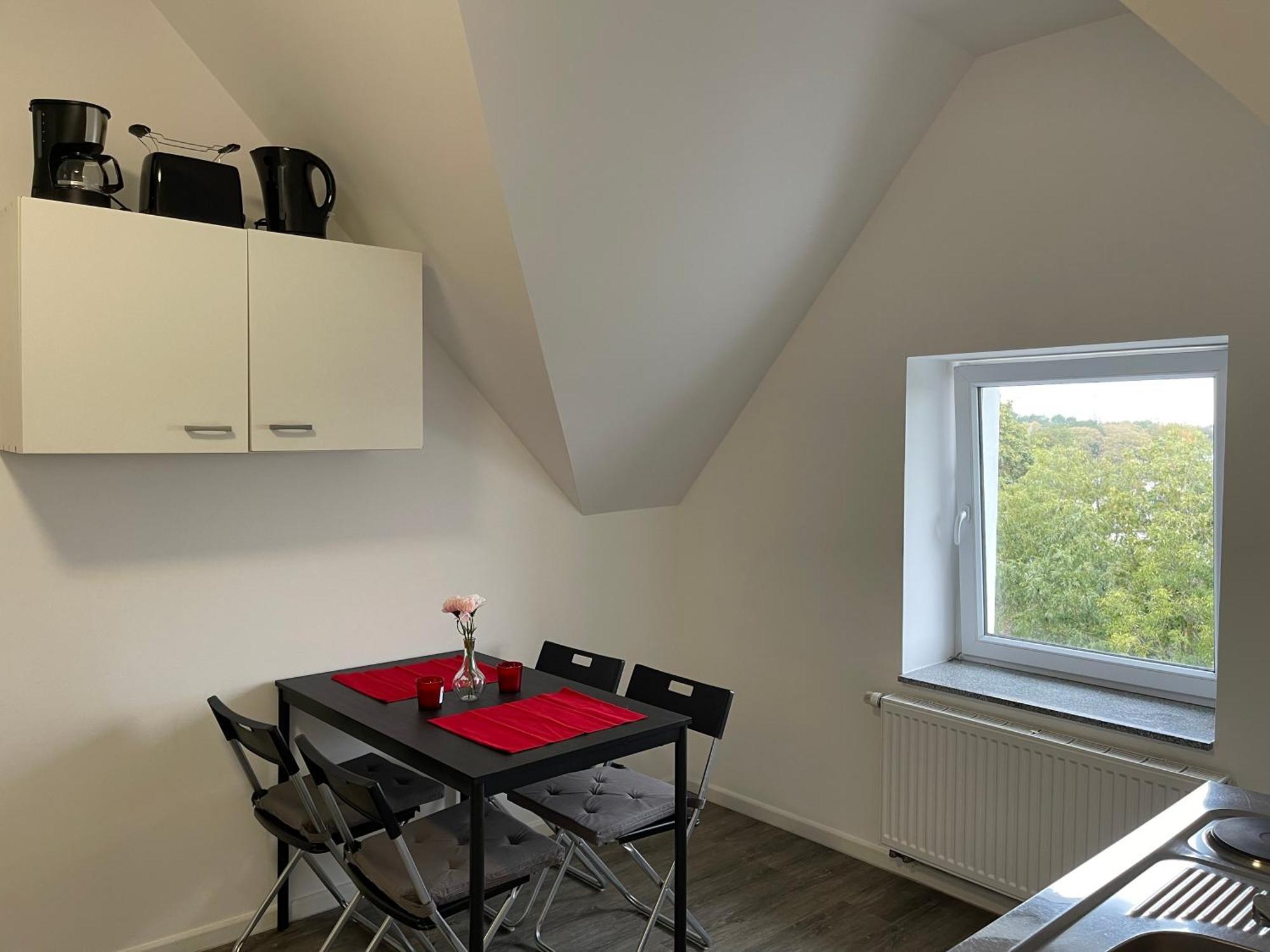 Comfortable Hostel In Wesseling Exteriör bild